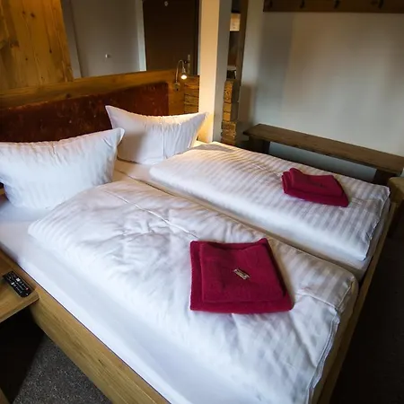 מלון Berghotel Baerenstein 3*