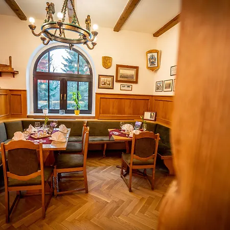 מלון Berghotel Baerenstein Bärenstein