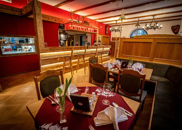 فندق Berghotel Baerenstein Bärenstein